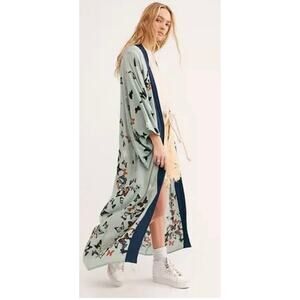 Free People Butterfly Kisses Kimono in Spanish Moss, OS